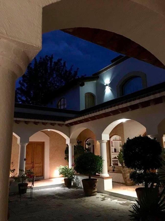 La Casona De Los Colibries El Pueblito  Zewnętrze zdjęcie