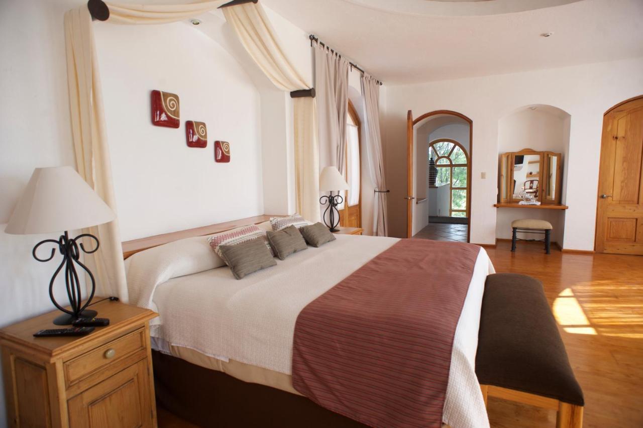 La Casona De Los Colibries El Pueblito  Zewnętrze zdjęcie
